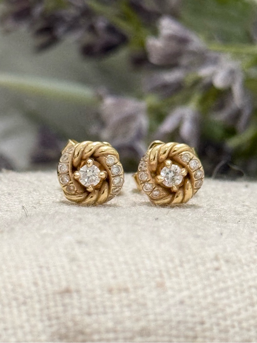 David Yurman 18K Yellow Gold Diamond Infinity Petite Stud Earrings